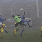El partido fue muy igualado y entretenido pese a la niebla reinante.