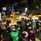 Un moment de la concentració davant de la subdelegació del Govern a Lleida