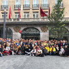 Imatge de grup del centenar de persones de Lleidatans amb Puigdemont captada a Brussel·les.