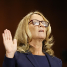 Christine Blasey Ford, en el moment de prestar jurament davant el Comitè Judicial del Senat dels EUA.