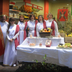 Alguns membres de l'associació, durant l'última edició del Mercat Romà d'Ilerda, vestits per a l'ocasió.