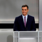 El candidato del PSOE, Pedro Sánchez, momentos antes del inicio del único debate electoral en el que participaron todos los candidatos a la presidencia del Gobierno