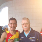 Lamdassem con su entrenador Antonio Cánovas.