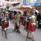 Els Armats dels Dolors desfilen al Mercat Romà d’Ilerda