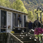 Les restes de Jordi Riba descansen des d’ahir al panteó de la família al cementiri d’Alins.