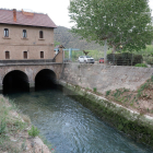 Tancament de les comportes al Canal d'Urgell