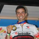 Jordi Montraveta, con la medalla de oro en el Estatal.