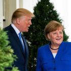 Trump rep la cancellera alemanya a la Casa Blanca.