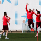 Los jugadores barcelonistas se entrenaron ayer para preparar el partido ante el Liverpool.