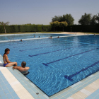 Les piscines d’Alfés, buides des de dilluns passat després de l’ordre de tancament de l’ajuntament.