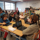 Alumnes de l’escola Parc de Saladar d’Alcarràs participant en una sessió de ‘Endesa Educa Digital’.