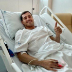Casillas pasa su primera noche en el hospital estable
