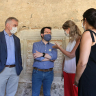 Pere Aragonès conversa amb l’alcaldessa de Sant cugat.