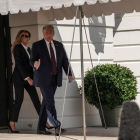 En la imagen el presidente de Estados Unidos, Donald Trump y la primera dama, Melania Trump
