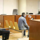 L’acusat, en presó preventiva per aquesta causa, ahir al judici celebrat a l’Audiència de Lleida.
