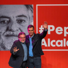 Sánchez y Hernández, ayer en su presentación para las primarias. 