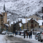 El Glòria arriba al Pirineu i deixa 2.000 abonats sense llum i fins a 80 cm de neu