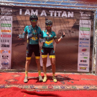 Dino Terés y Rosa Alzamora, en el podio de la Titan de Arabia.