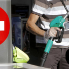 La gasolina s'encareix per quarta setmana consecutiva i es ven a 1,29 euros