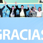 Imagen de Rajoy en la sede del PP en Madrid, junto a miembros de su ejecutivo, en 2011.