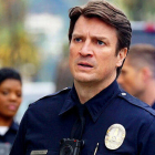 Nathan Fillion es el ‘Rockie’.