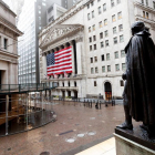 Les tensions entre els EUA i la Xina van provocar ahir caigudes generalitzades a Wall Street.