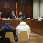 Els dos acusats, aquest dijous durant el judici a l'Audiència de Lleida.