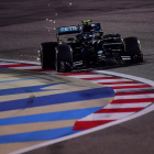 'Pole' per a Bottas a Bahrain al superar un sorprenent Russell