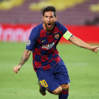 Leo Messi va celebrar en gran el segon gol del Barça, que encarrilava la classificació per a Lisboa.