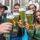 Oliba Green Beer, la primera cervesa verda d'oliva del món, creada al Pallars