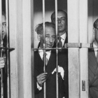 Lluís Companys, al centre, empresonat al costat dels seus consellers per declarar la República el 1934.