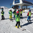 Una sessió d'esquí alpí del curs passat.
