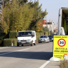 Comencen a col·locar els senyals per limitar la velocitat a 30 km/h a gairebé tots els carrers de Lleida