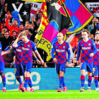 Messi celebra el gol de penal que va marcar dissabte a la Reial i que torna a fer líder el Barcelona.