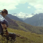 Pau Donés, en un videoclip dirigido por él mismo en la Val d'Aran.