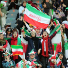 Las mujeres de Irán vuelven a un estadio después de 40 años