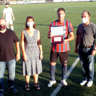Capdevila, junto a la alcaldesa Alba Pijuan, el concejal  Silveri Caro y el presidente del club Gerard Caro.