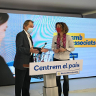 Artur Mas junto a la candidata del PDeCat, Àngels Chacón.