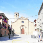 Imatge d’arxiu de la renovada plaça de l’Església de la Transfiguració de Juneda.
