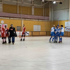 Los jugadores del Lleida Llista celebran uno de los goles ayer en Girona.
