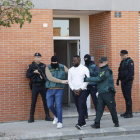 Uno de los detenidos en el operativo de Mossos y Guardia Civil el pasado febrero en Torrefarrera. 