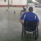 Una gimcana de la Paeria sensibilitza sobre les discapacitats