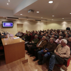 La asamblea de jubilados en la Cámara de Comercio de Lleida.