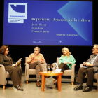 Anna Sàez, Francesc Serés, Joana Bonet i Lluís Foix, ahir durant el debat al Teatre de l’Escorxador.
