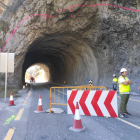Las obras para ampliar el túnel ya existente en la C-14 comenzaron ayer por la mañana.