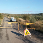 Las grietas que han aparecido en la carretera de Castelldans.