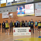 Les jugadores del Cadí la Seu van participar ahir en la presentació de la campanya “Bo per a tu. Bo per a tothom”, ahir al Palau d’Esports.