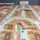 Cae la principal red de distribución de euros falsos en Catalunya con ocho arrestos