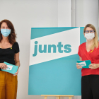 Marta Madrenas y Elsa Ertadi presentaron el logotipo de Junts.