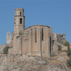 La iglesia de Santa Maria, en el conjunto patrimonial del castillo. 